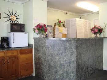 Top Hill Motel Saratoga Springs Ngoại thất bức ảnh